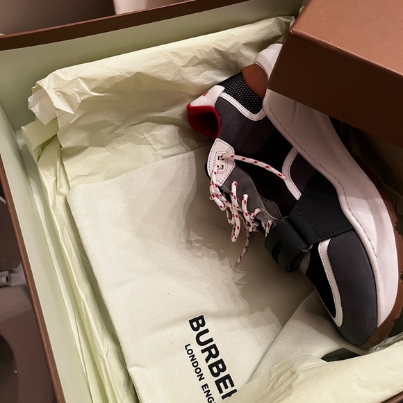 Worn one time original boxing and receipt. Text best offer 804-836-0126 - Picture 2 of 4